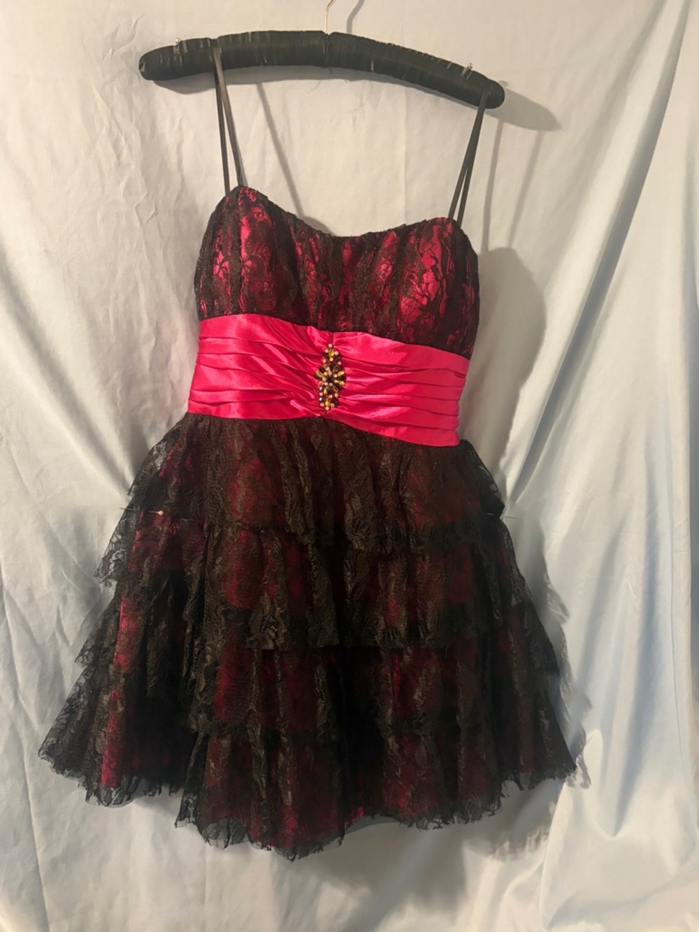 Black Lace & Hot Pink Satin Waist Party Dress - fits nice